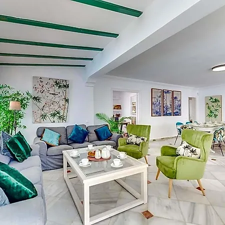 Puerto Banus Dreamed Monelos Hotel 4*